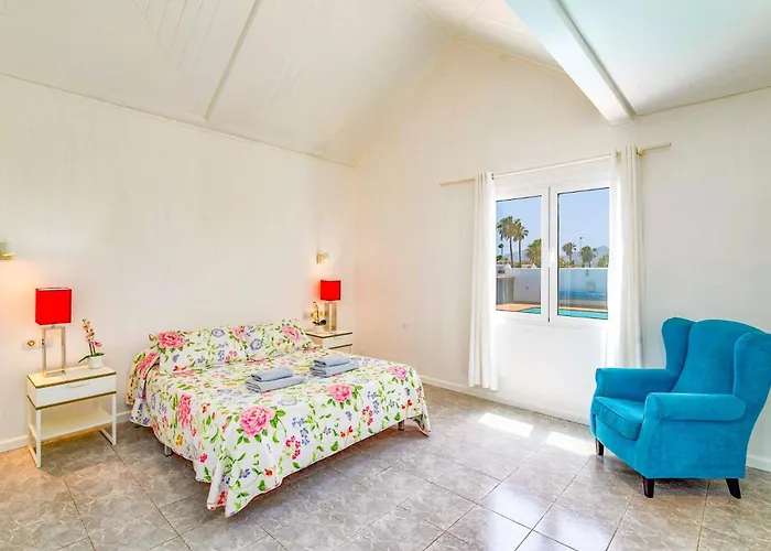 Nino By Villa Puerto del Carmen (Lanzarote)